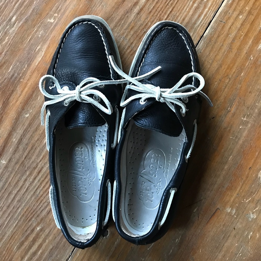 Women's black Sperry Top-Siders size 8M